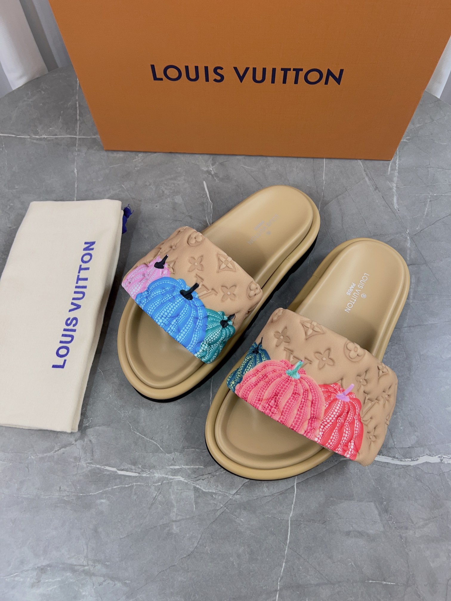 LV Summer footwear