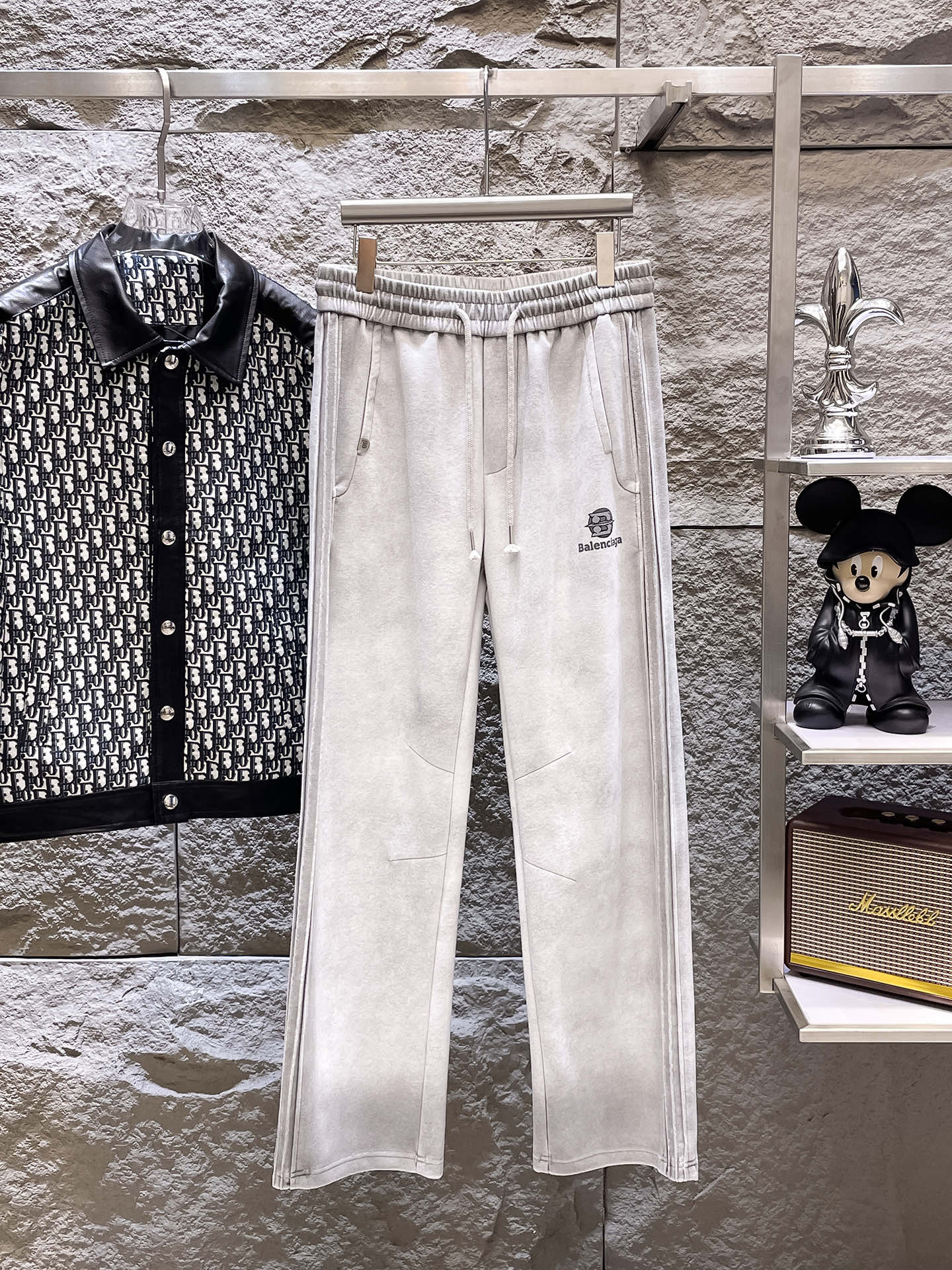 Balenciaga clothing-232