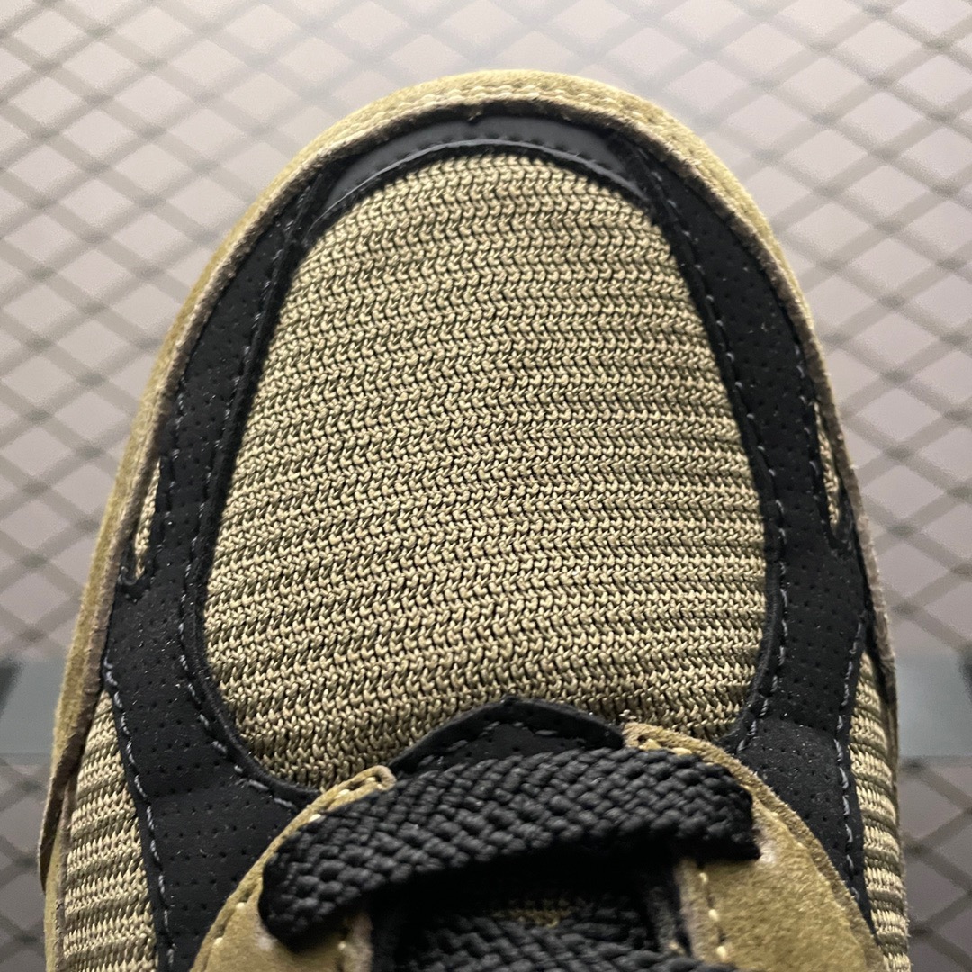 New Balance Sneakers-101