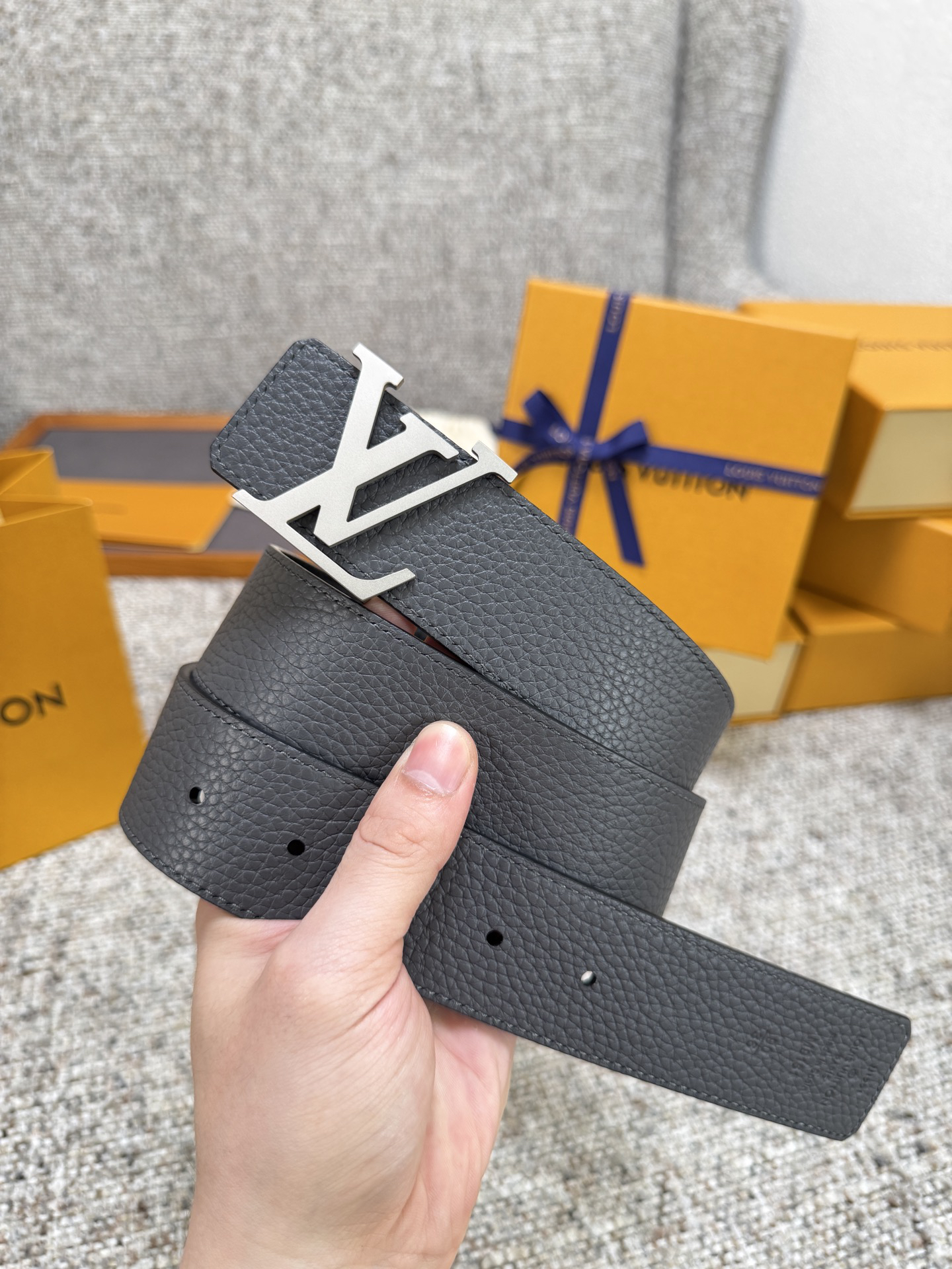 Lv belt-97