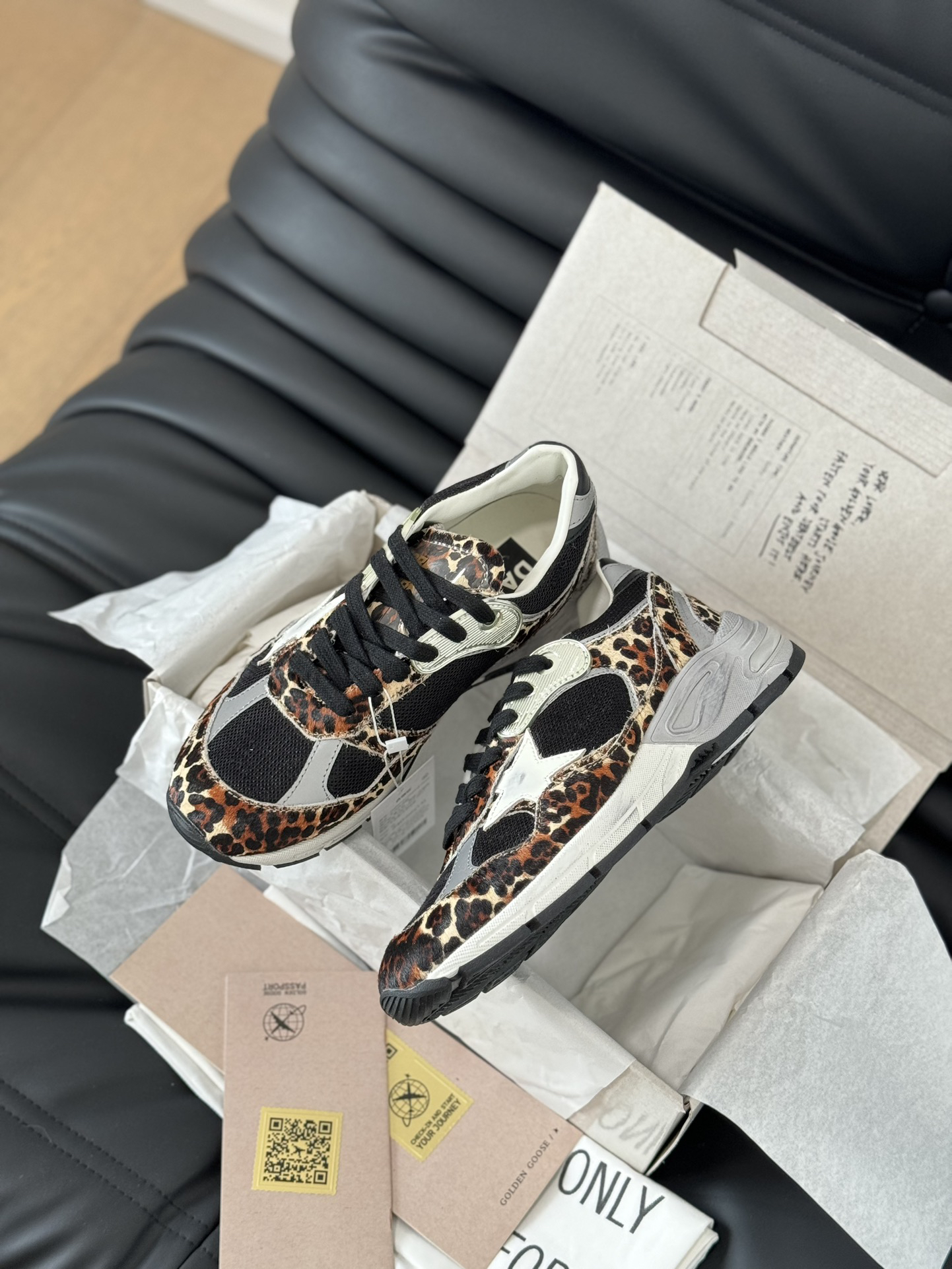 Golden Goose Sneakers-40