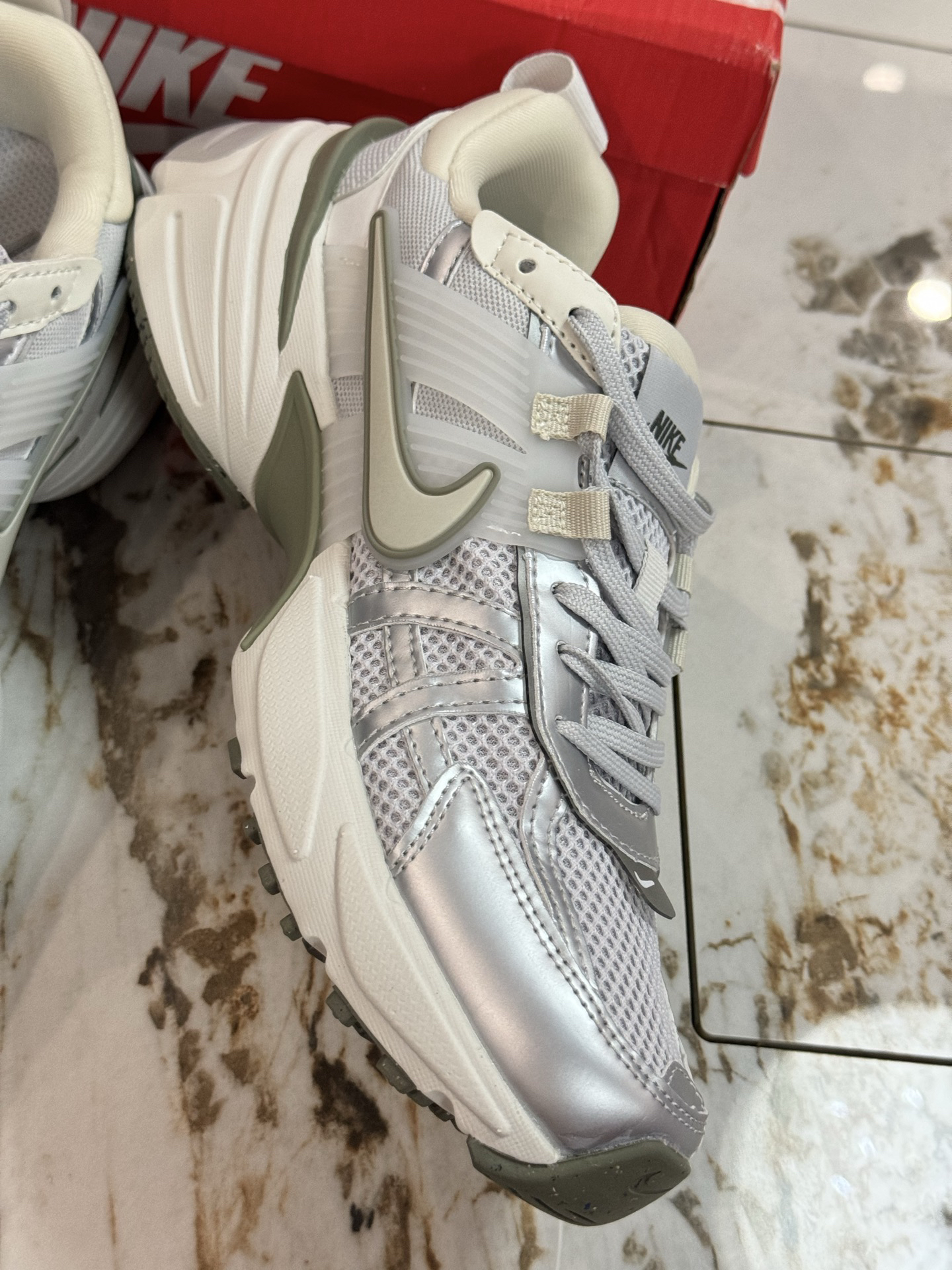 Nike Sneakers-243