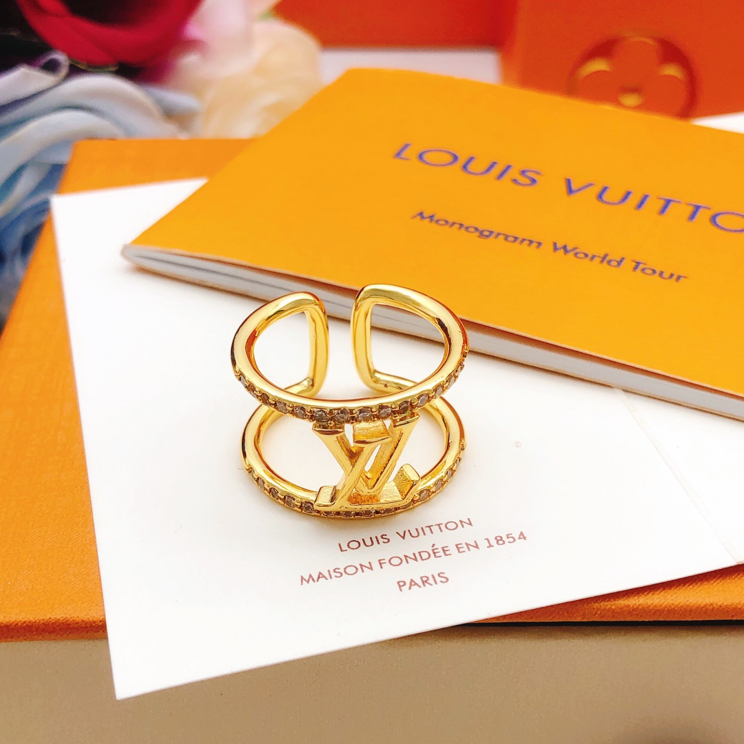 LV ring-22