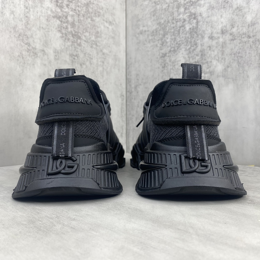 D&G Sneakers-13