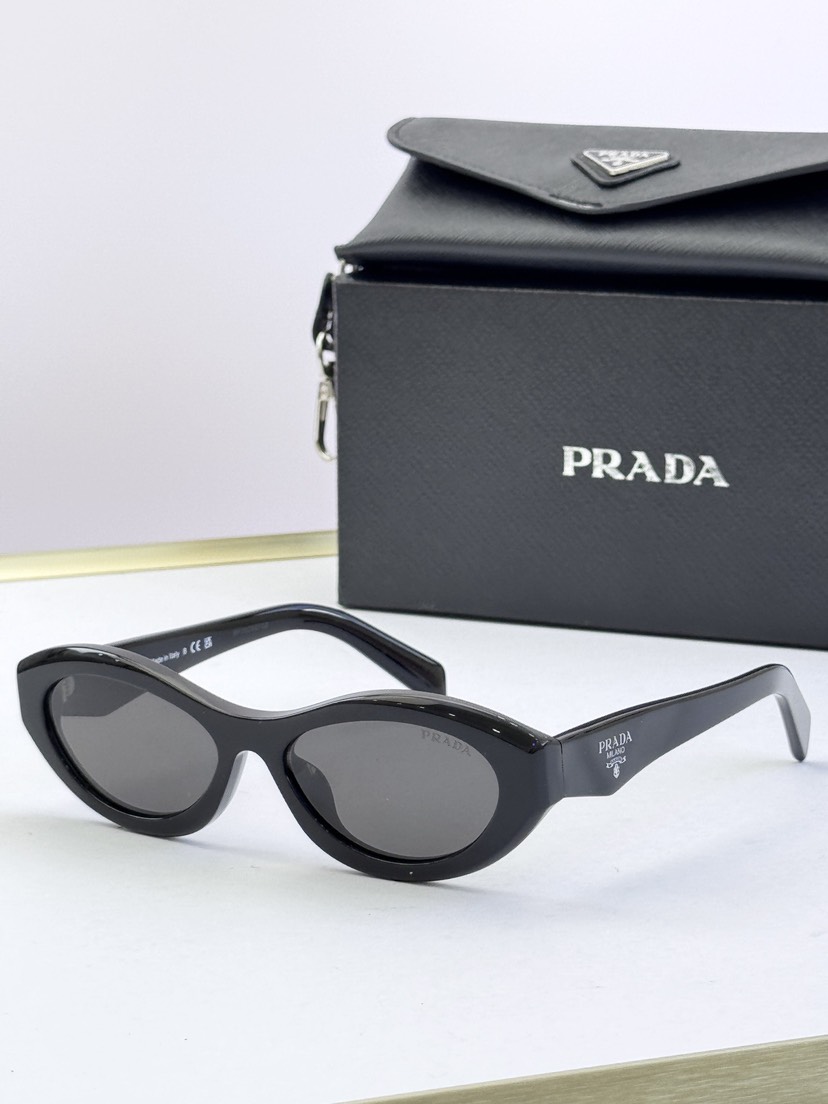 Prada glasses-16