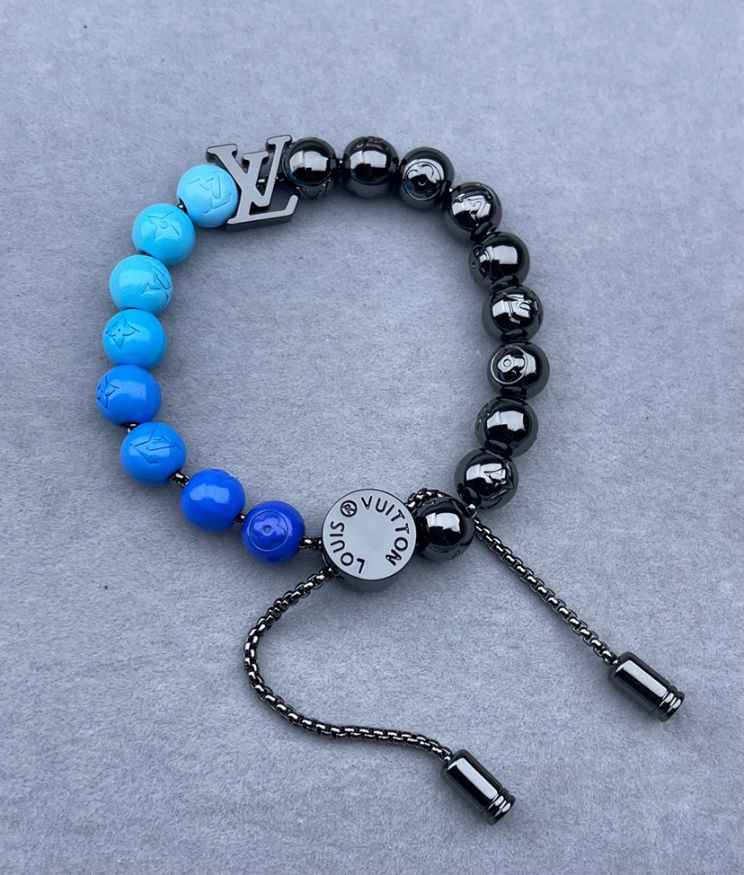 LV Bracelet-22