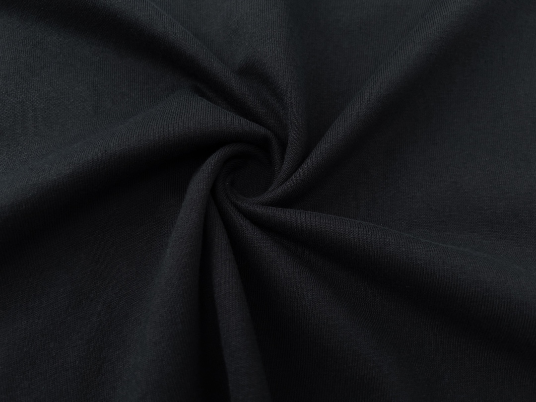 Balenciaga clothing-193