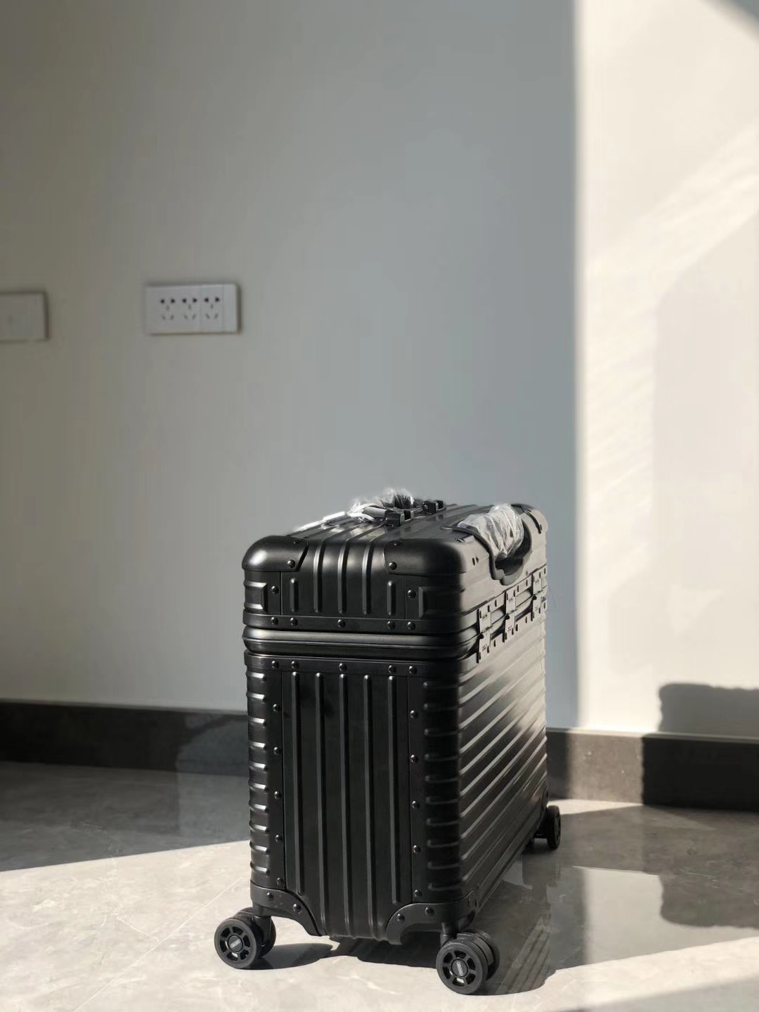 RIMOWA luggage-10