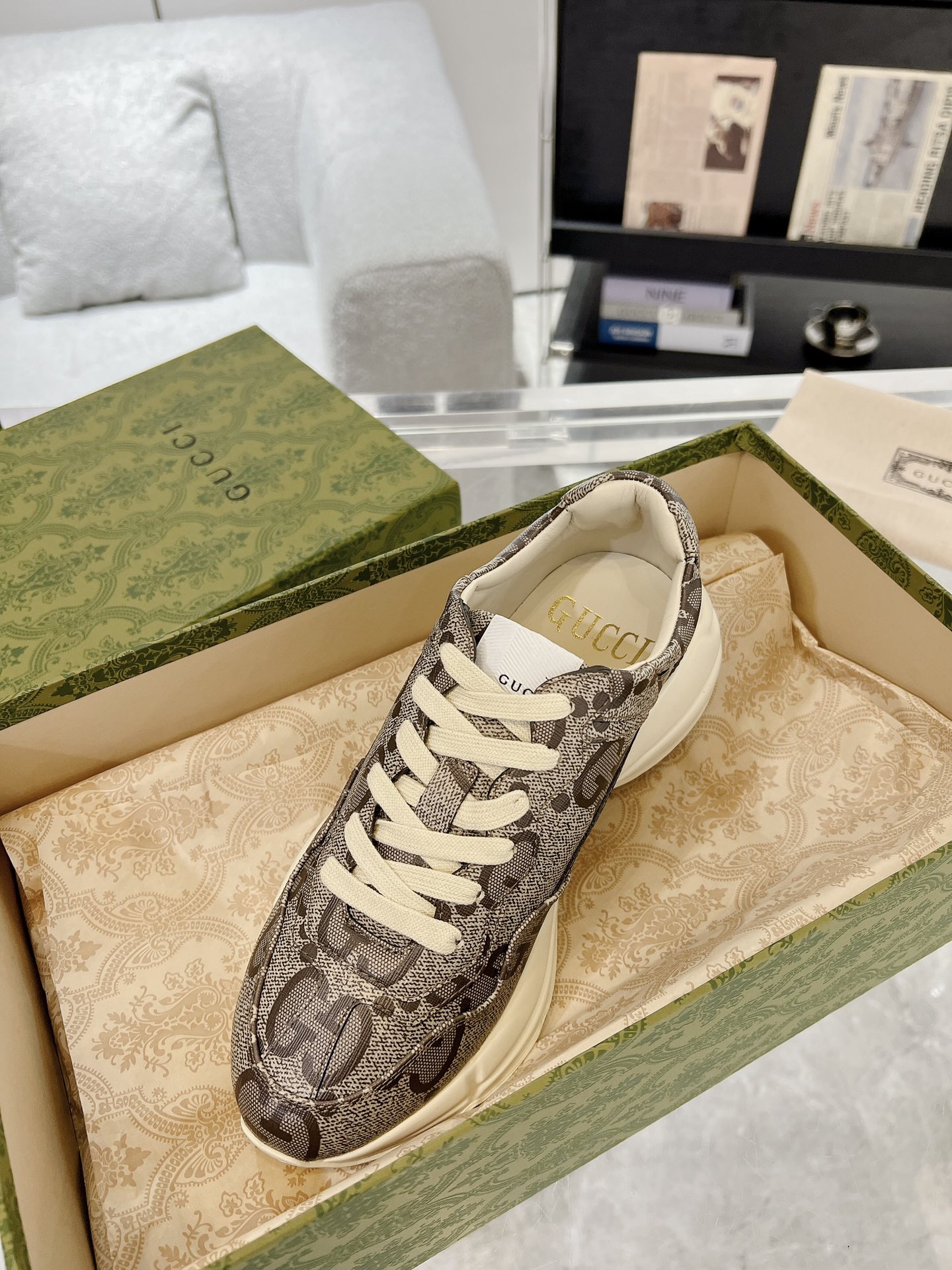 Gucci Sneakers-29