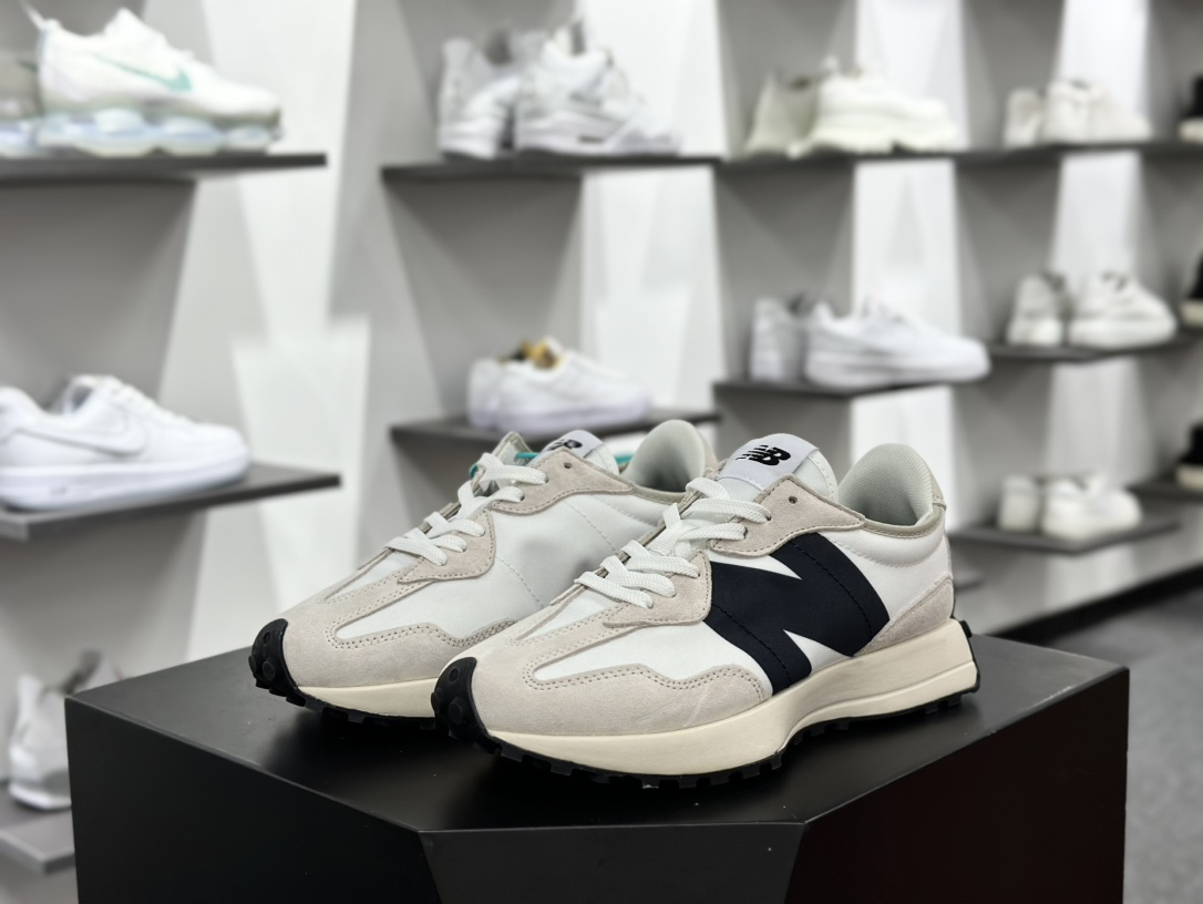 New Balance Sneakers-364