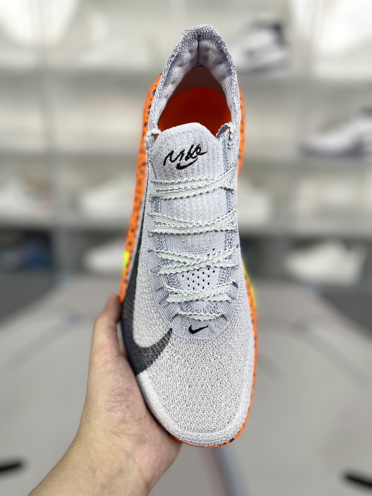 Nike Sneakers-318