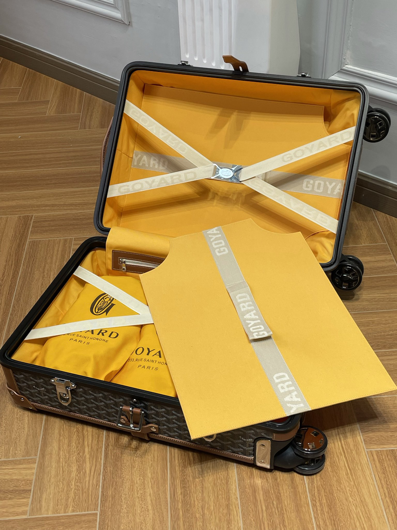 Goyard luggage-27