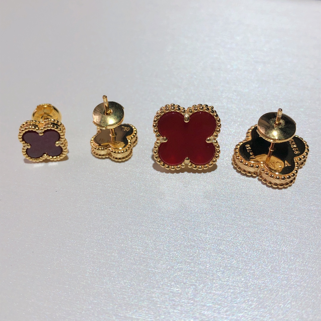 Van Cleef & Arpels Bracelet-119