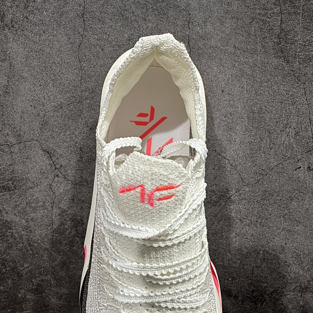 Nike Sneakers-160