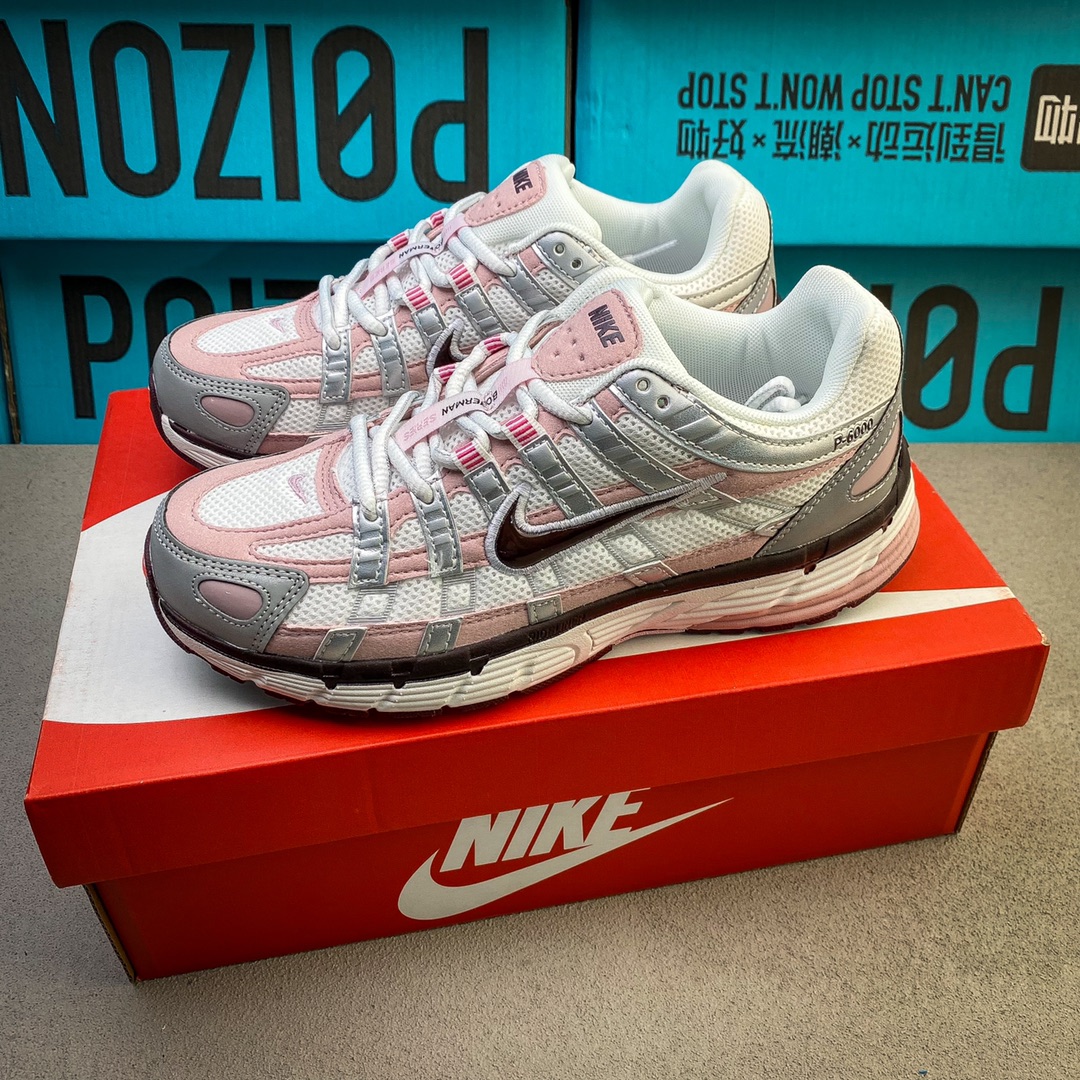 Nike Sneakers-212