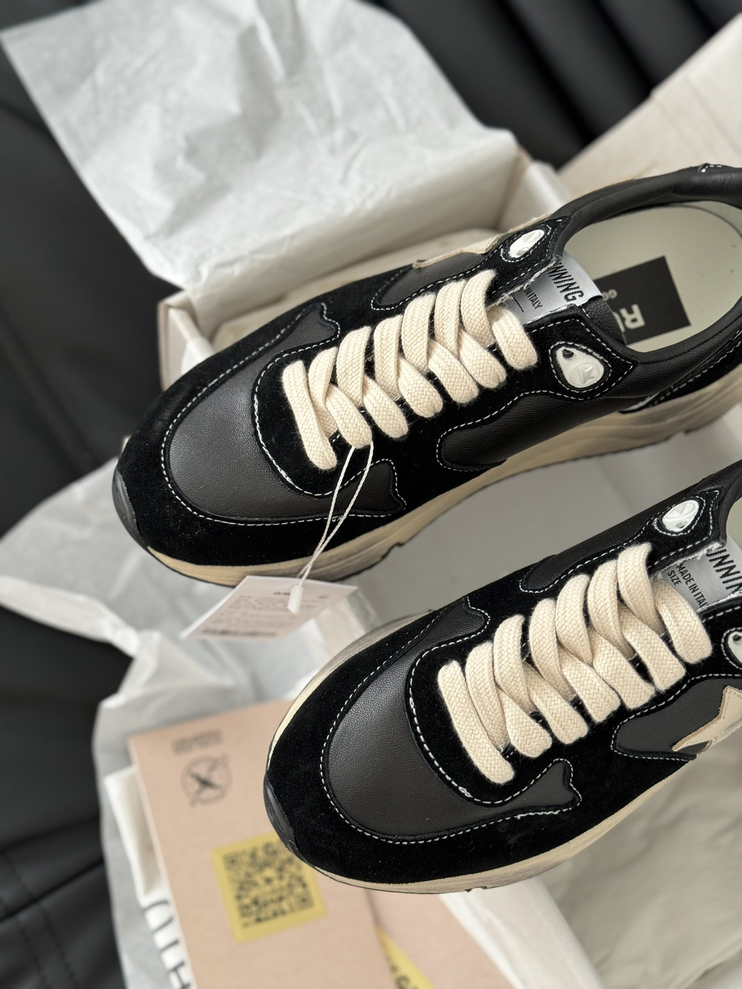 Golden Goose Sneakers-37