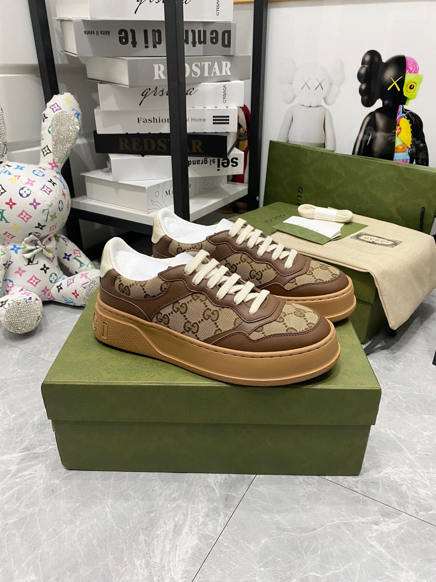 Gucci Sneakers-63