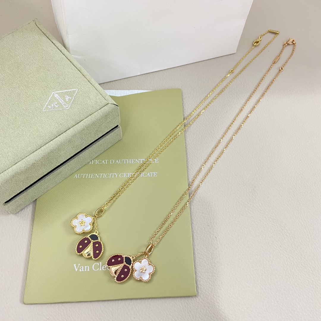 Van Cleef & Arpels necklace-17