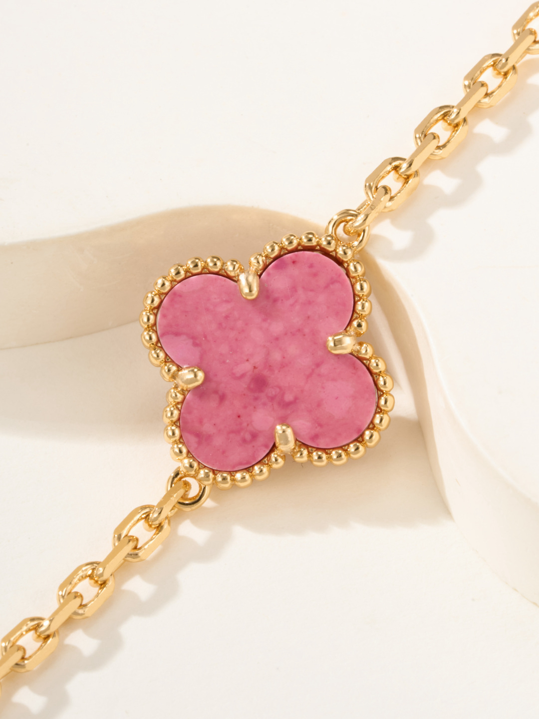 Van Cleef & Arpels Bracelet-85