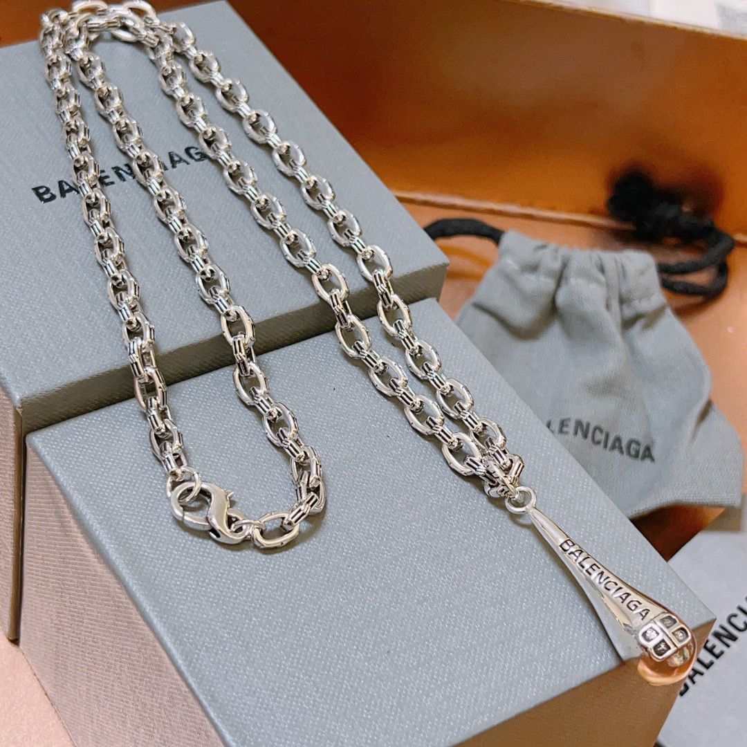 Balenciaga necklace-81