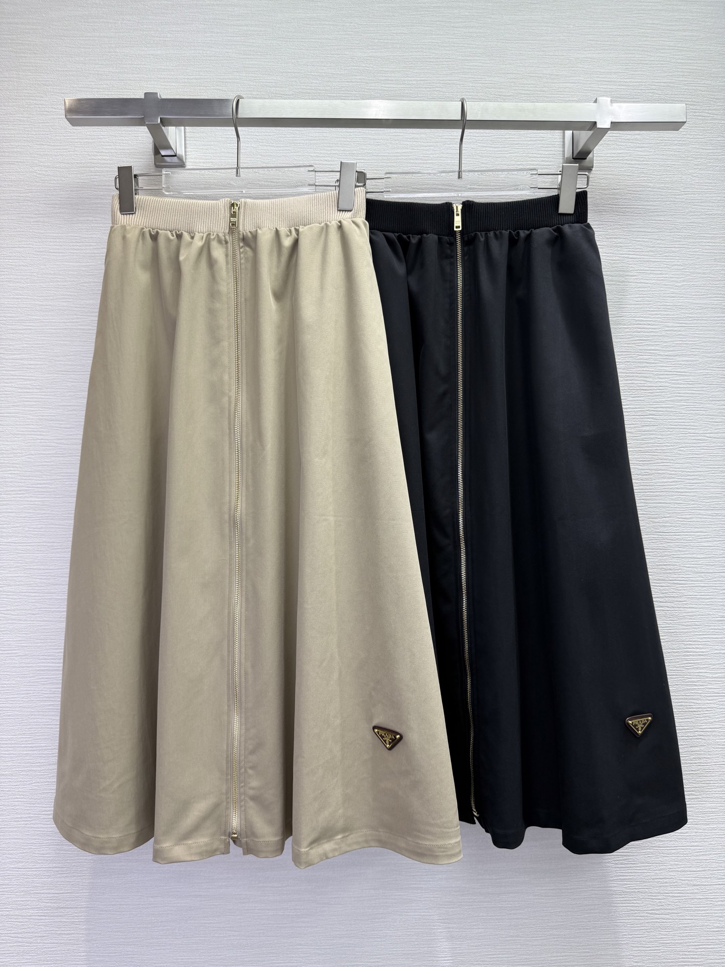 Prada Clothing-294