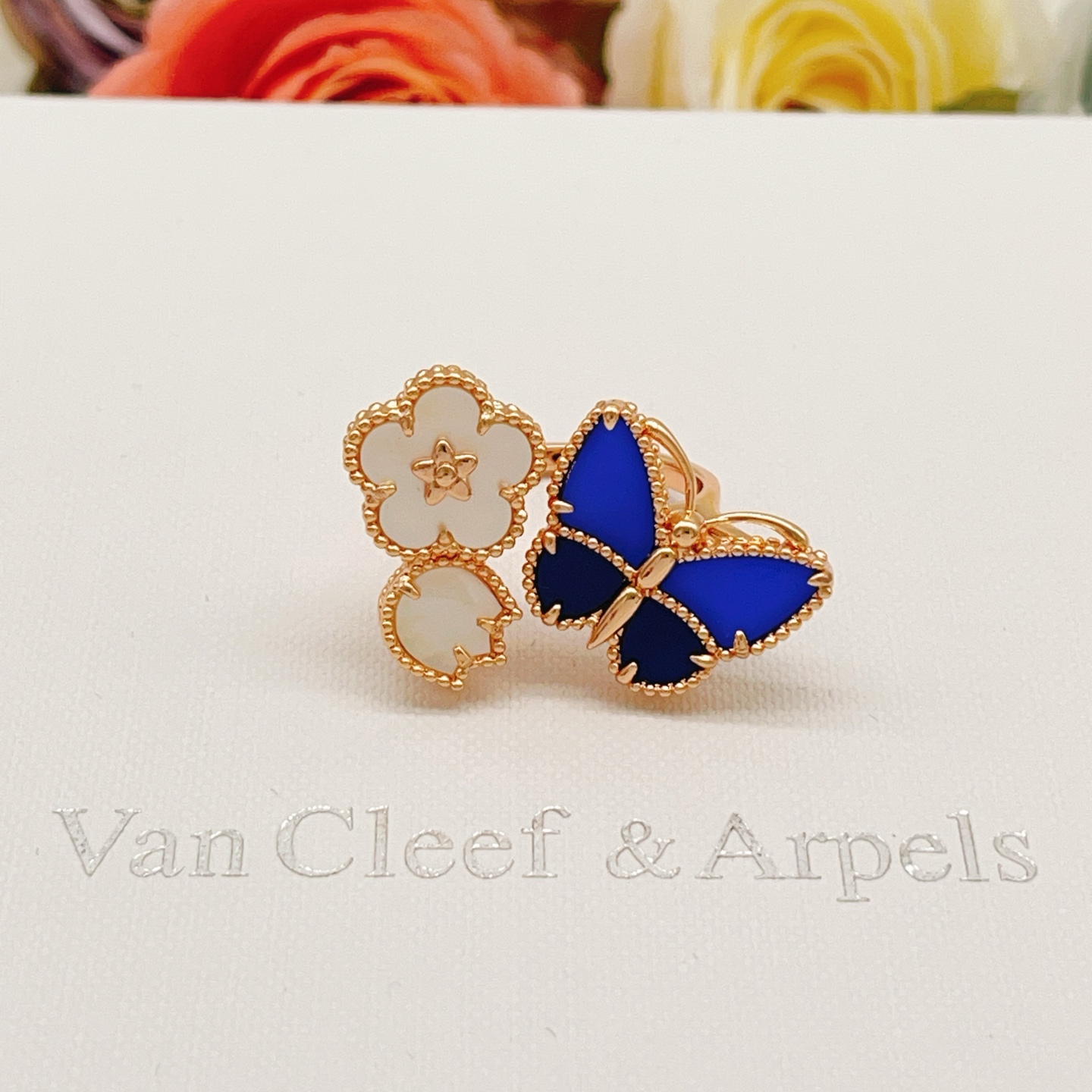 Van Cleef & Arpels ring-89