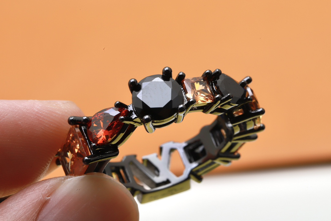 LV ring-1