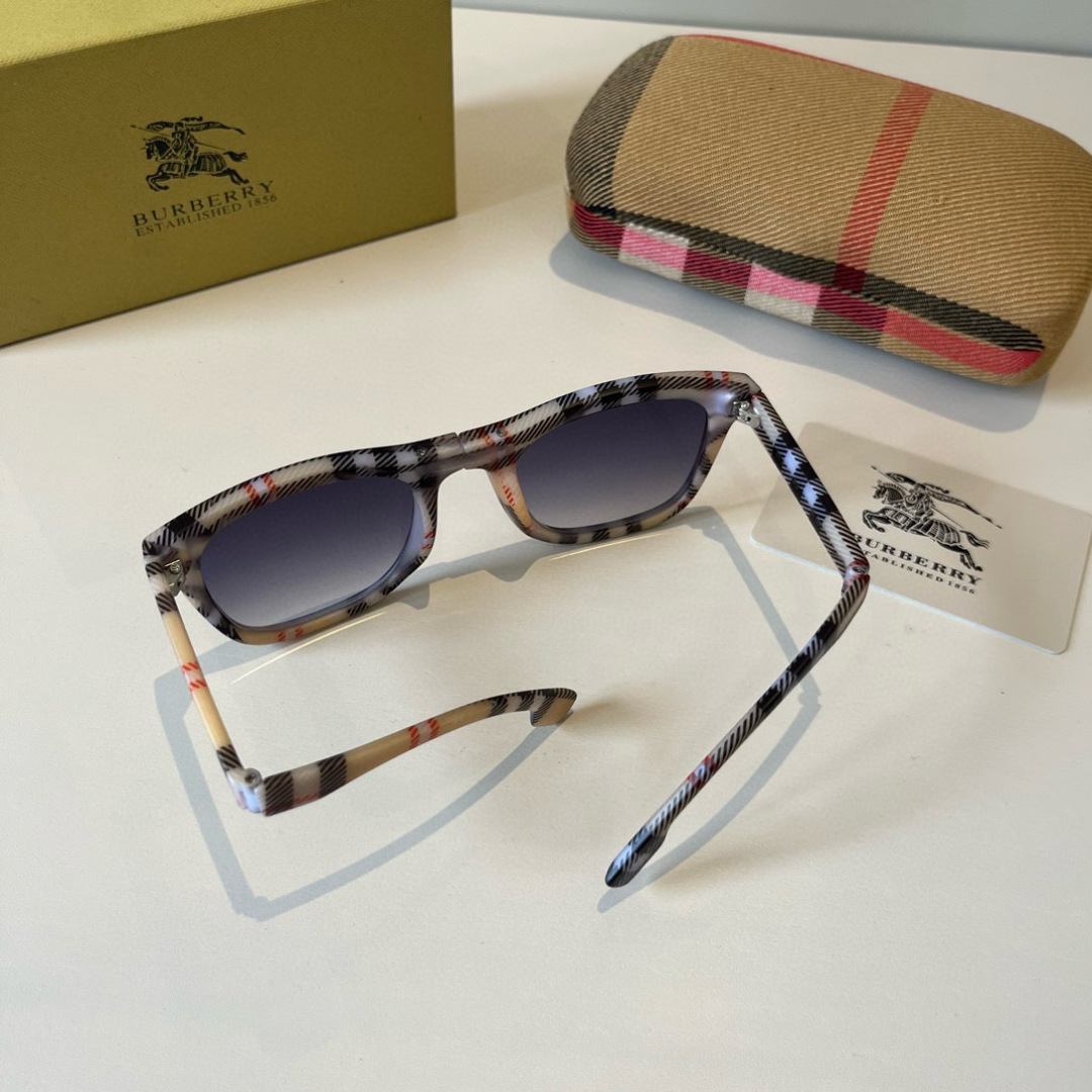 Burberry glasses-16