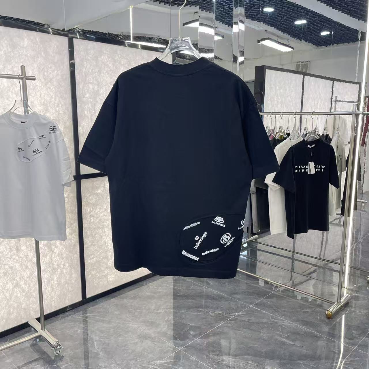 Balenciaga clothing-94