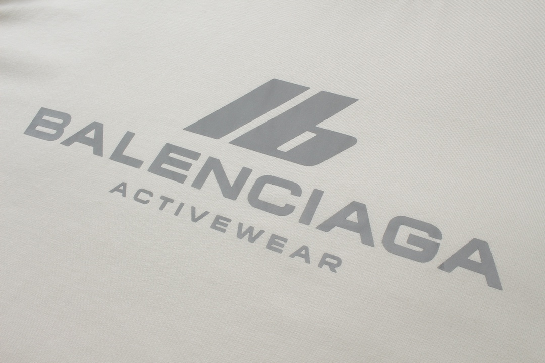 Balenciaga clothing-180