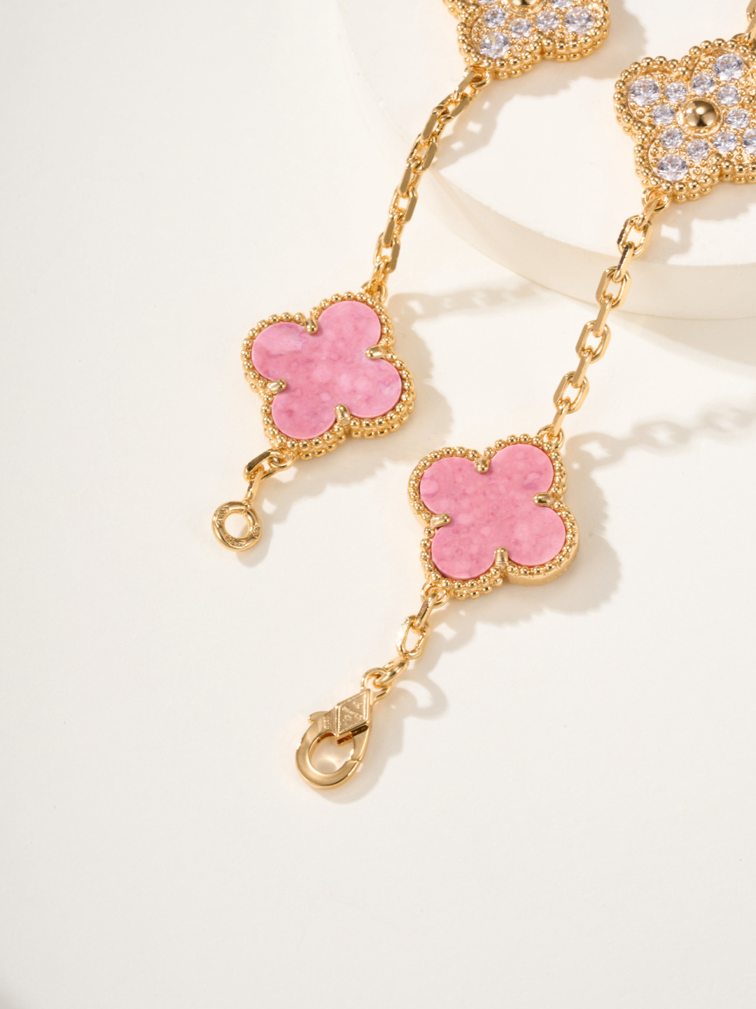 Van Cleef & Arpels Bracelet-85