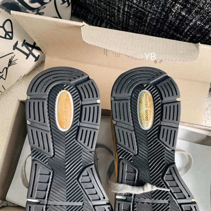 Golden Goose Sneakers-42