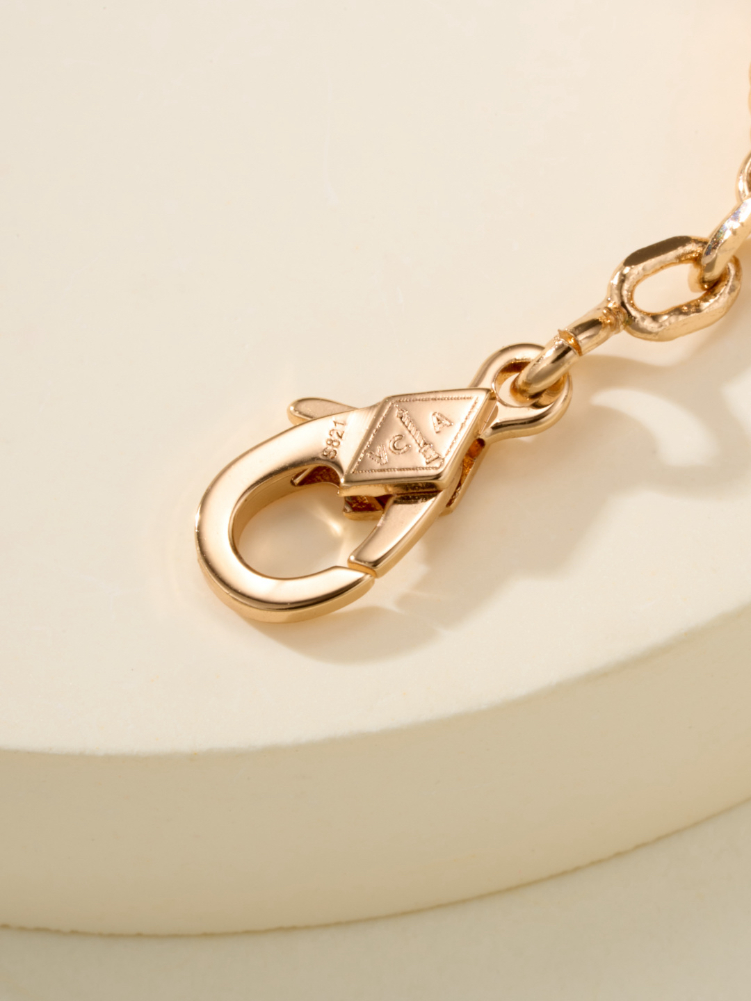 Van Cleef & Arpels Bracelet-63