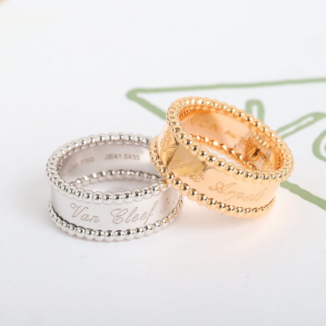 Van Cleef & Arpels ring-55