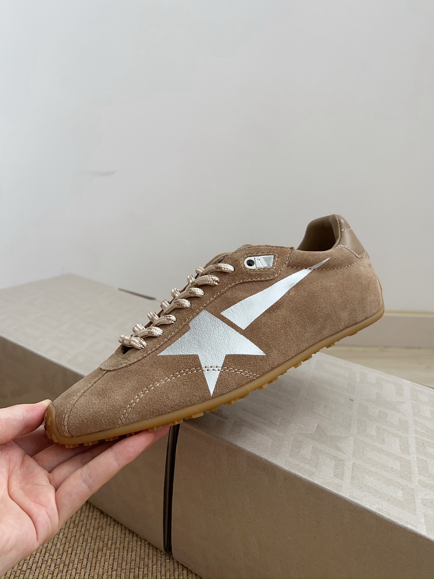 Golden Goose Sneakers-9