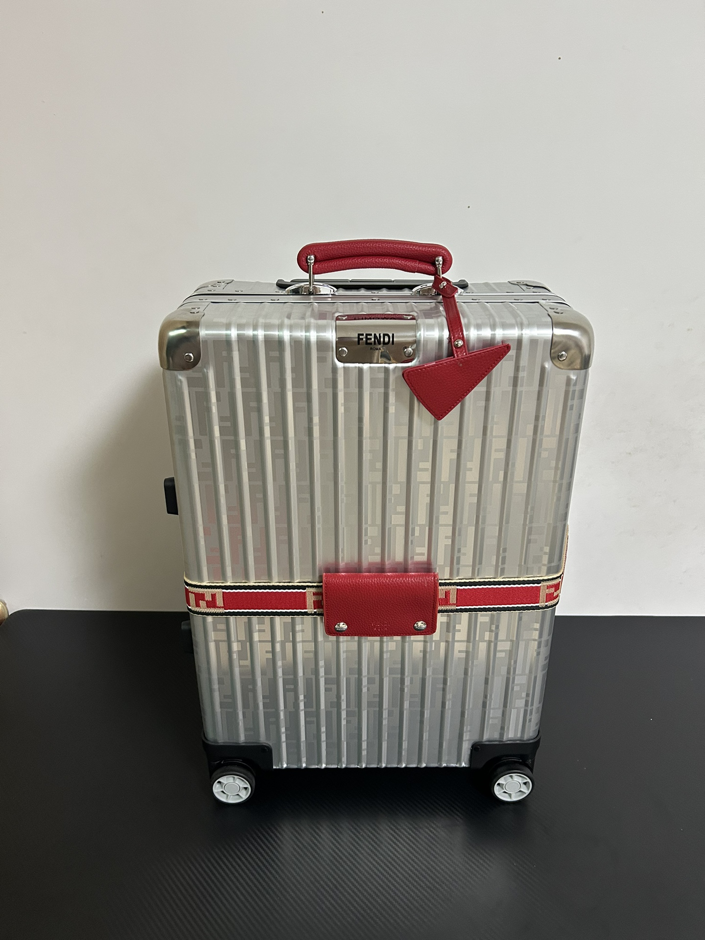Fendi luggage-7