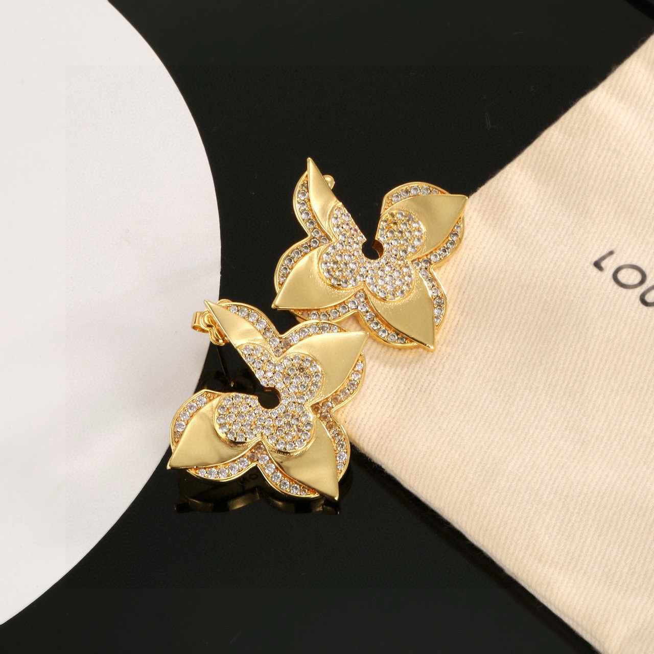LV earrings-4