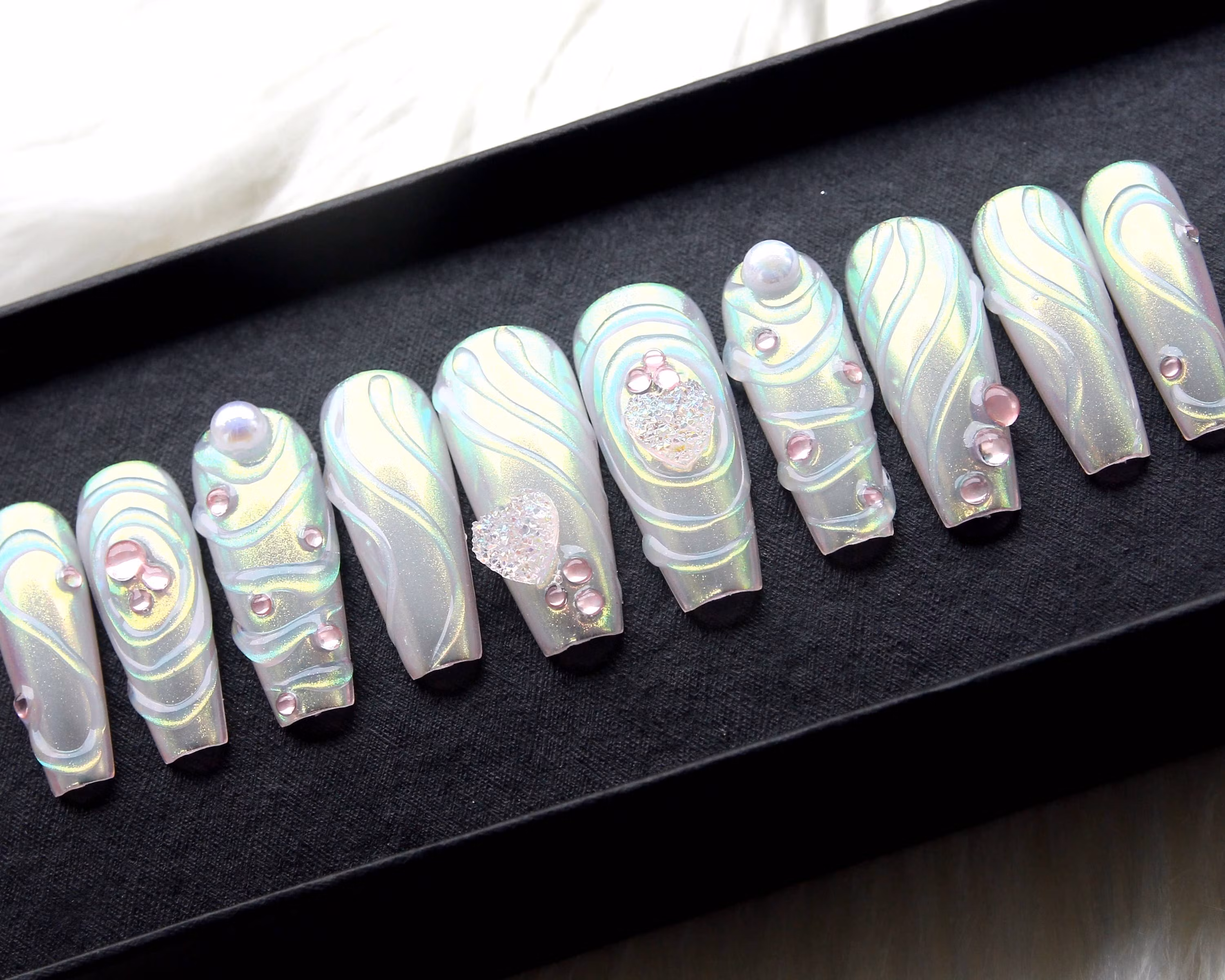Pearl Aurora Press On NailsPearl Aurora Press On Nails - SAYEGIRLS