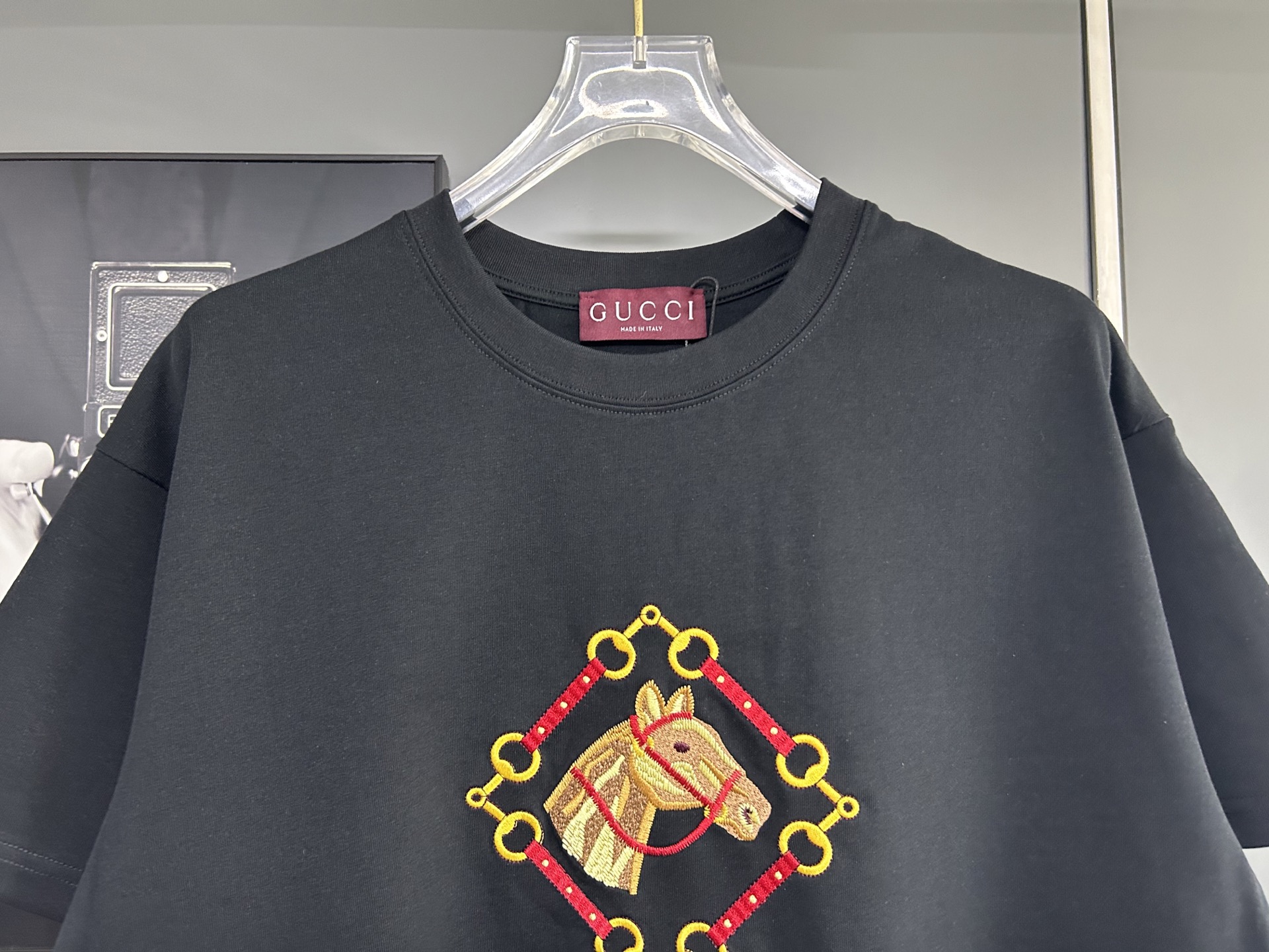 Gucci clothing-154
