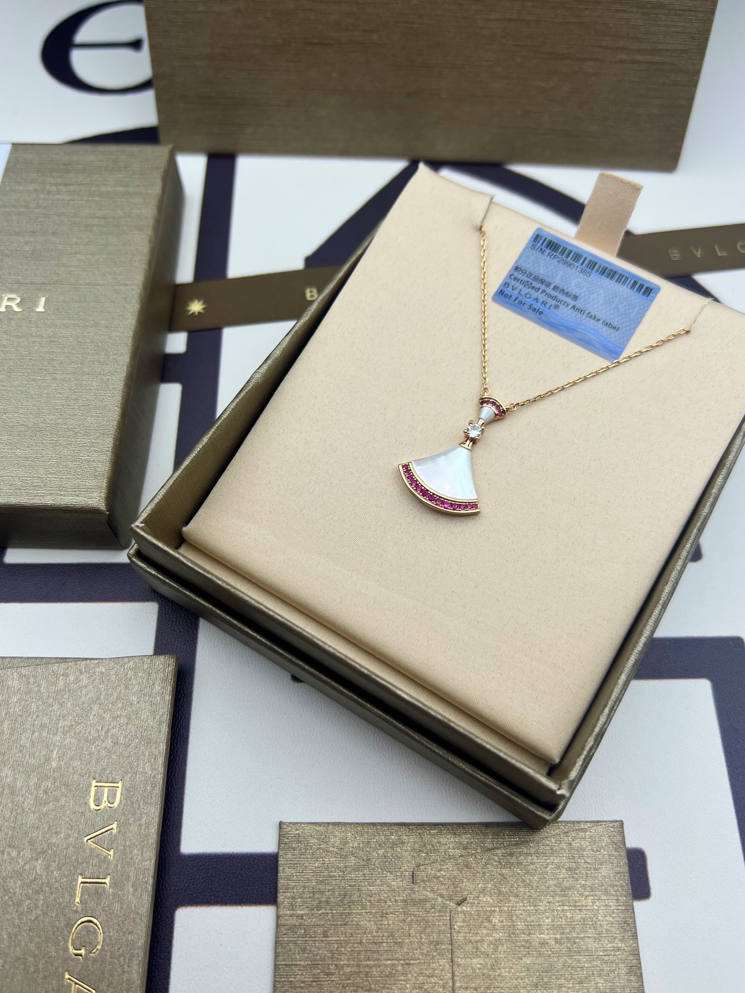 Bottega Veneta necklace-3