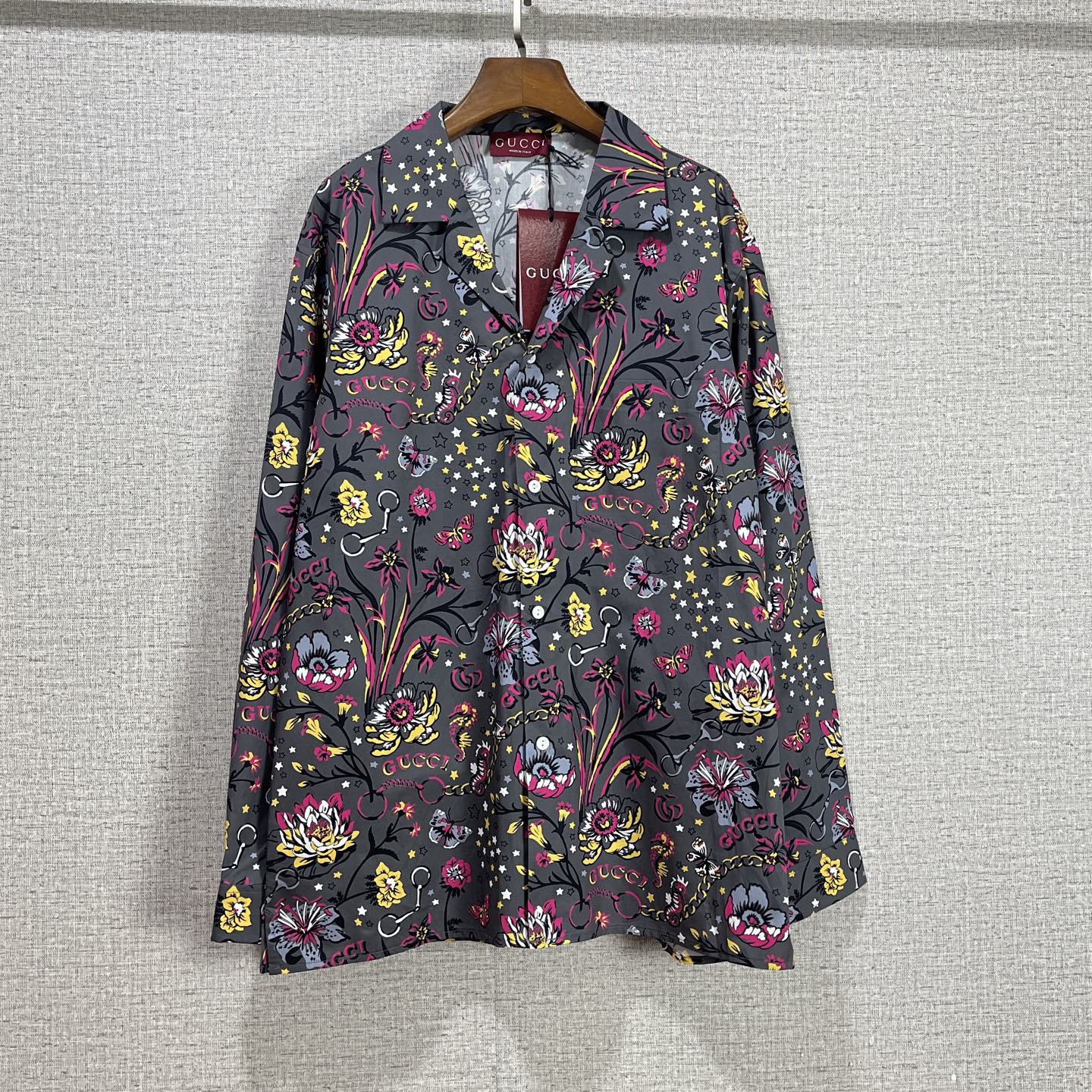 Gucci Clothing-114