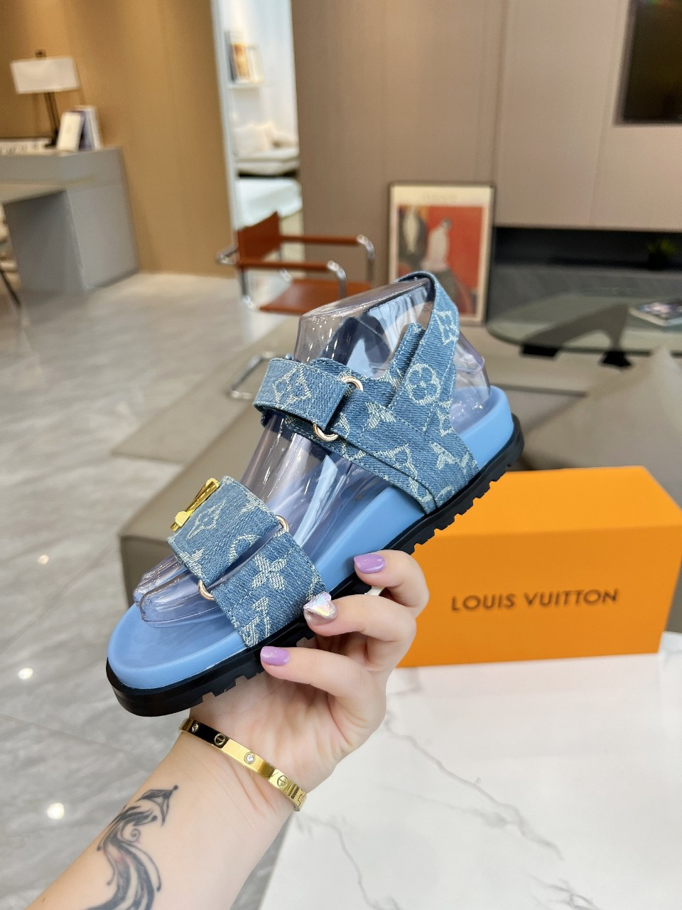 LV Summer footwear