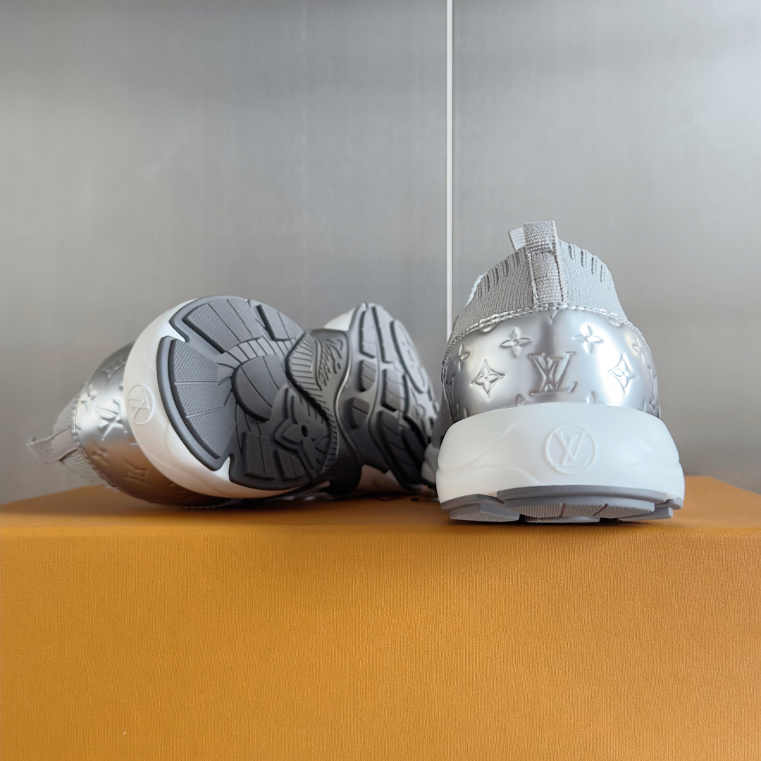 Lv Sneakers-2