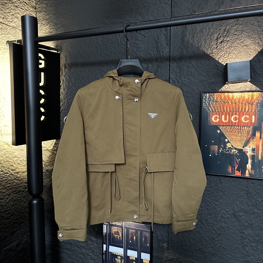 Prada Clothing-259
