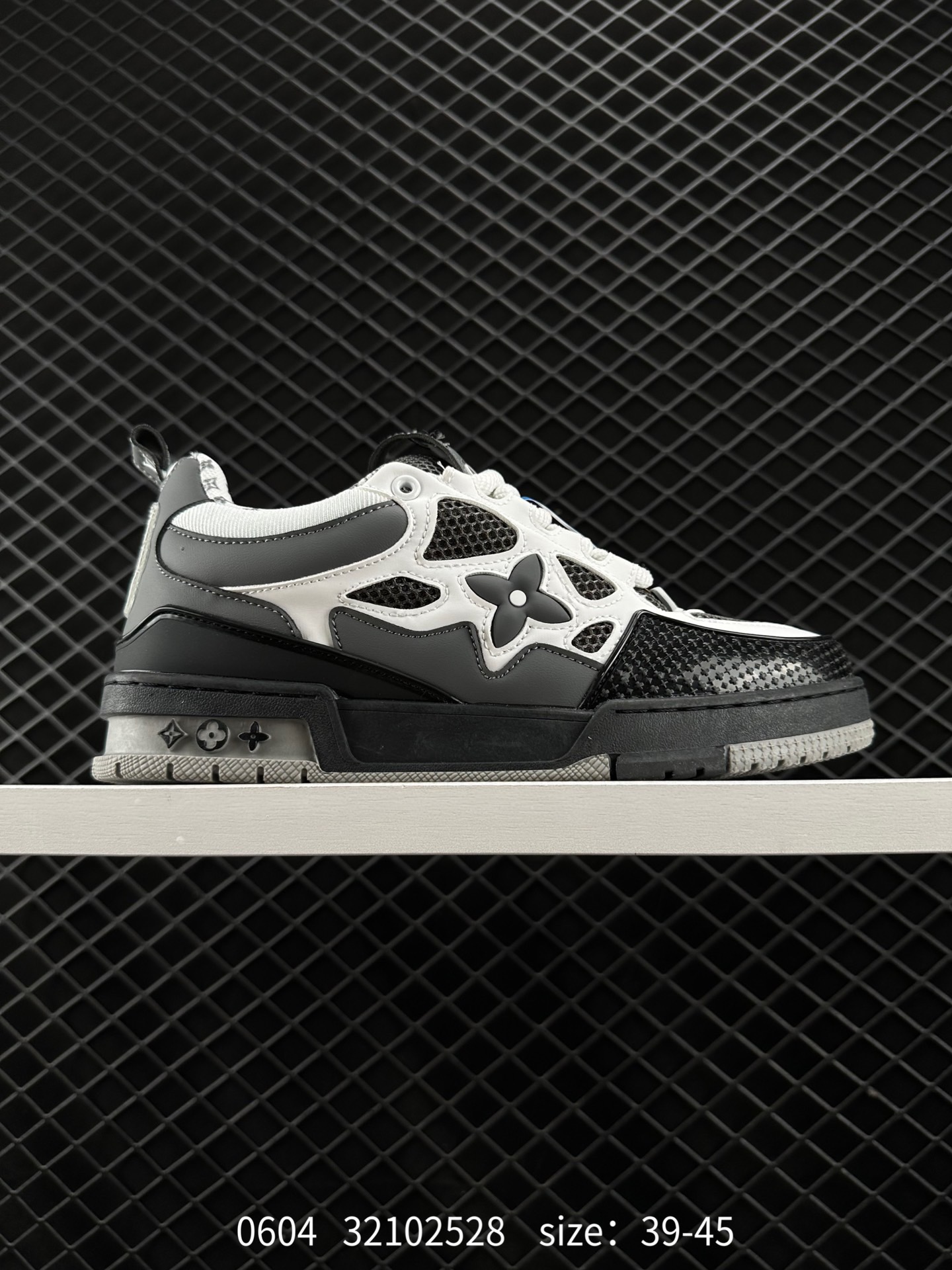 Lv Sneakers-17