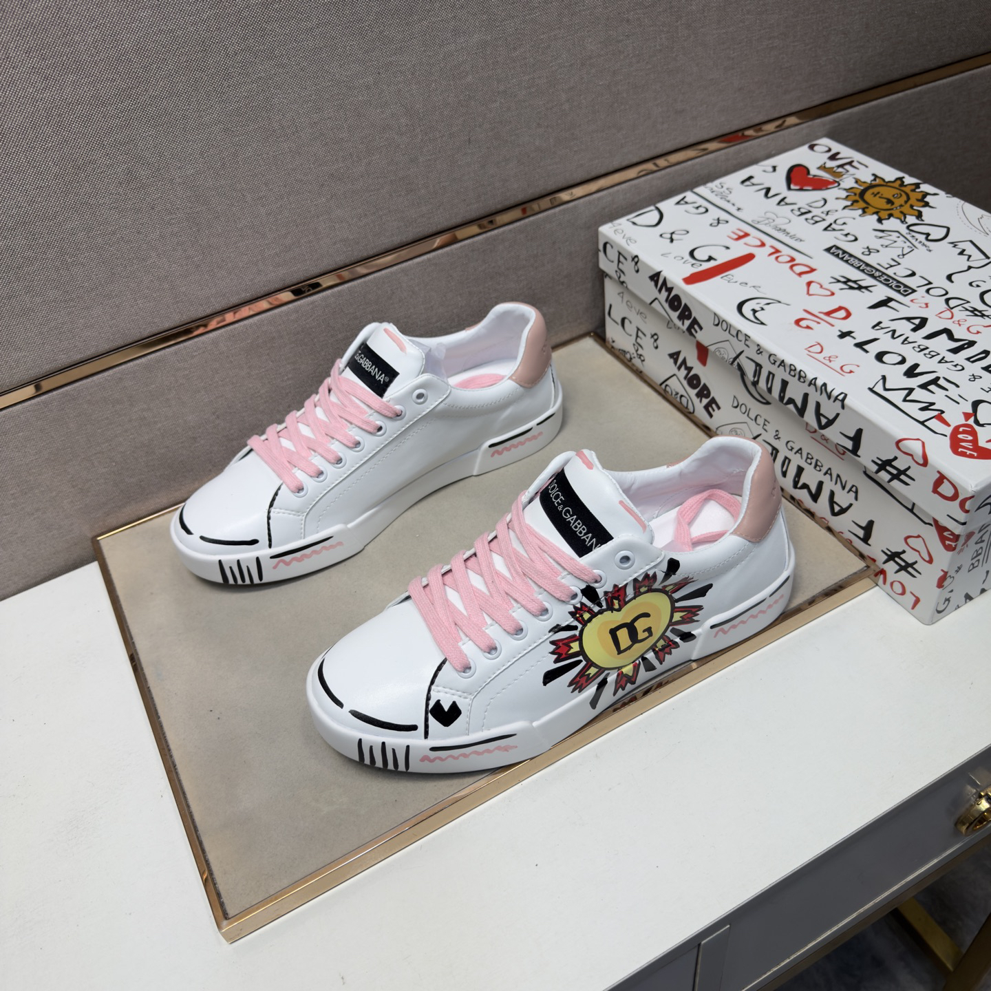 D&G Sneakers-220