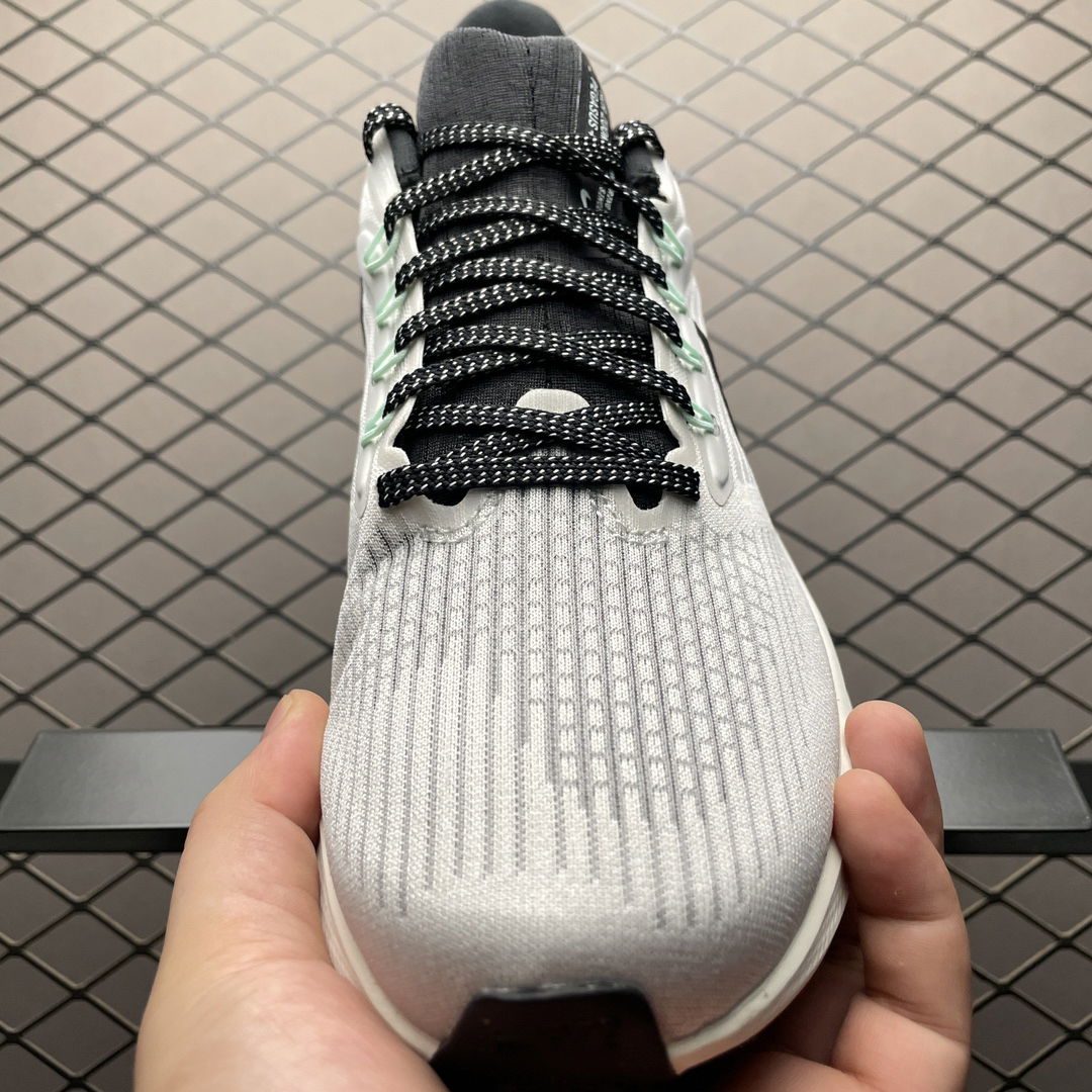 Nike Sneakers-117