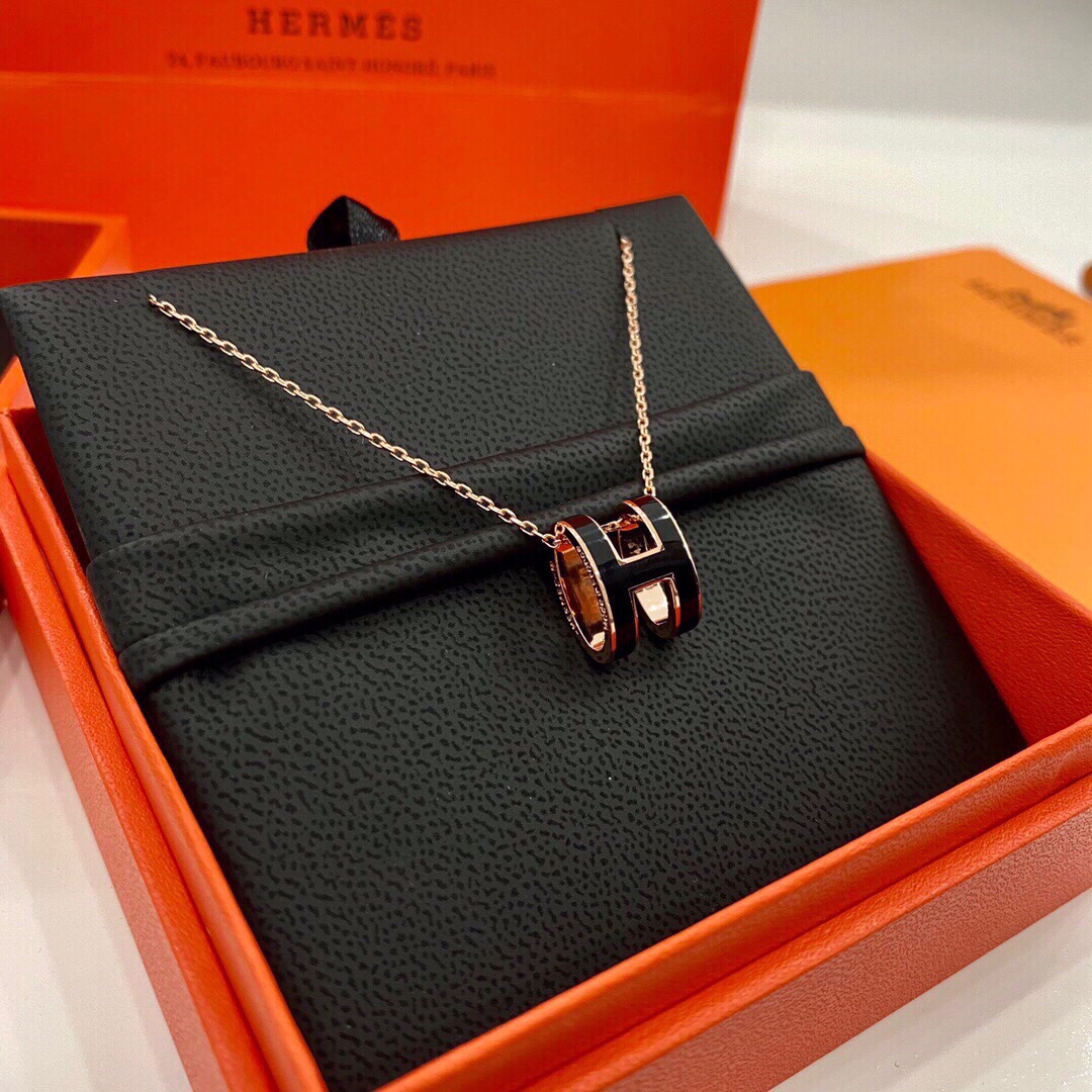 Hermes necklace-33