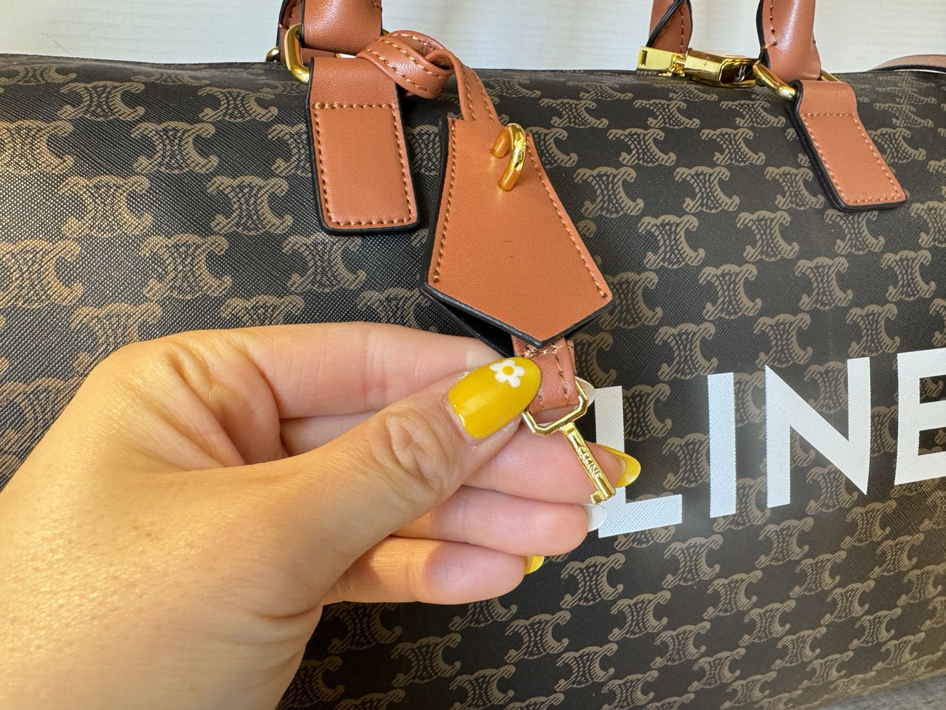 Celine Hot New Product-17