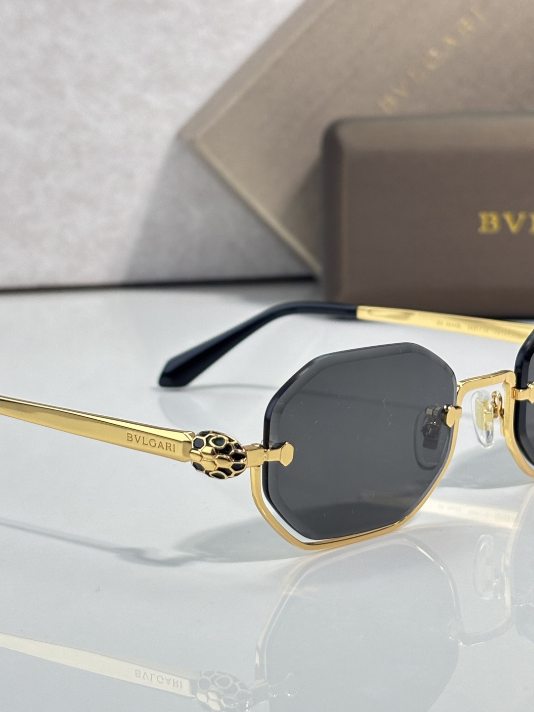 BV glasses-7